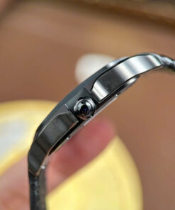 Đồng hồ Cartier Santos Replica 11 màu đen mặt lộ cơ dây da nhà máy MLF 39 (7)