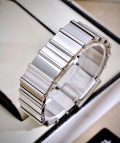 Đồng hồ Chanel Mademoiselle Ladies H0826 mặt vuông cọc số la mã like auth 22x23mm