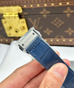 Đồng hồ Hublot Rep cao cấp Classic Fusion Titanium mặt xanh dương máy cơ Thụy Sỹ xưởng JJZ 42mm (2)