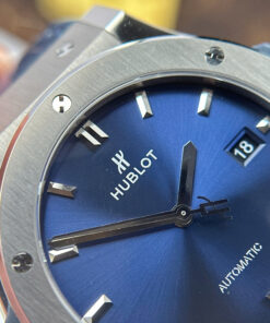 Đồng hồ Hublot Rep cao cấp Classic Fusion Titanium mặt xanh dương máy cơ Thụy Sỹ xưởng JJZ 42mm (2)