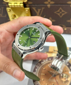 Đồng hồ Hublot Replica 11 Classic Fusion Titanium mặt xanh lá cây máy cơ Thụy Sỹ xưởng JJZ 42mm (2)
