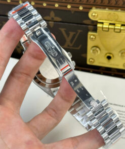 Đồng hồ Rolex Day-Date Rep 11 mặt xanh dương cọc số la mã nặng 186 gram xưởng QF 40mm (2)