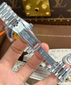 Đồng hồ Rolex Day-Date Replica 11 mặt thiên thạch nặng 186 grams nhà máy QF 40mm (2)