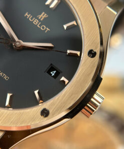 Đồng hồ nam Hublot Replica 11 Classic Fusion King Gold mặt đen máy cơ Thụy Sỹ xưởng JJZ 42mm (2)