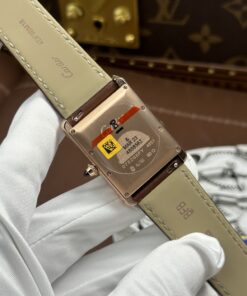 Đồng hồ Cartier Tank Louis Replica 11 mặt trắng vỏ mạ vàng hồng dây da 27.8×38 (2)