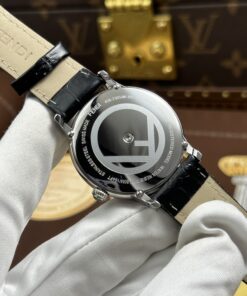 Đồng hồ Fendi Crazy Carats Replica 11 mặt khảm xà cừ trắng dây da đen 36mm (2)