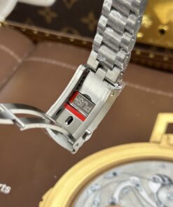 Đồng hồ Omega Replica 11 Seamaster Planet Ocean 600M mặt đen dây kim loại xưởng VS 39 (2)