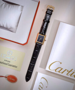 Đồng Hồ Cartier Tank Louis Nữ Vàng Gold Dây Da Đen Fake Cao Cấp 24x32mm