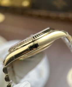 Đồng hồ Rolex Day-Date Replica cao cấp mặt đen máy calibre 3255 Thuỵ Sỹ xưởng RC 40mm (2)