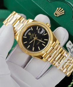 Đồng hồ Rolex Day-Date chế tác bọc vàng thật mặt đen hoạ tiết ô vuông 40mm (2)