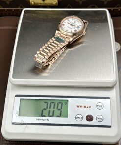 Đồng hồ Rolex Day-Date chế tác mặt trắng sứ trọng lượng 212 gram chuẩn auth xưởng RC 40mm (2)