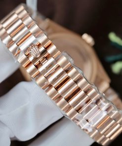 Đồng hồ Rolex Day-Date mặt thiên thạch chế tác bọc vàng thật viền đính moissanite baguette 36mm (2)