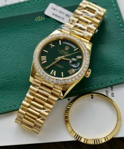 Đồng hồ Rolex Day-Date mặt xanh lá cây chế tác bọc vàng thật viền đính moissanite HongKong 40mm (2)