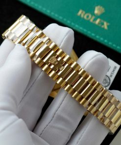 Đồng hồ Rolex Day-Date nam mặt đen chế tác bọc vàng thật viền đính kim cương moissanite baguette 40mm (2)