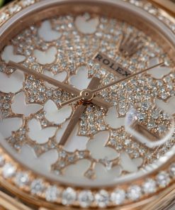 Đồng hồ Rolex DateJust mặt số butterfly chế tác bọc vàng thật viền đính kim cương moissanite 31mm (2)