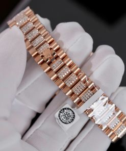 Đồng hồ Rolex DateJust nữ chế tác đính full moissanite vỏ bọc vàng hồng 31mm (2)